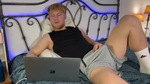 Snapshot of pavelrey chatting on May 2026 07:32:02 PM Pavel online show from May 2026 07:32:02 PM