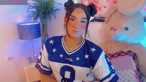 Snapshot of paytoncamila chatting on October 2025 06:45:01 AM Payton online show from October 2025 06:45:01 AM