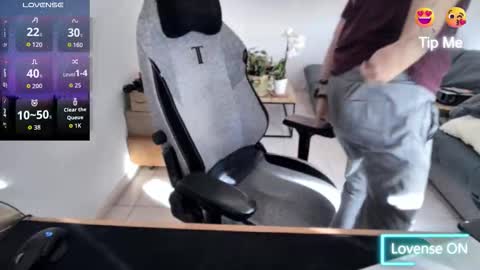 Snapshot of pc92160 chatting on November 2025 09:10:02 AM pc92160 online show from November 2025 09:10:02 AM