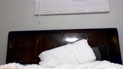 Snapshot of pcaring86 chatting on March 2026 02:48:02 AM pcaring86 online show from March 2026 02:48:02 AM