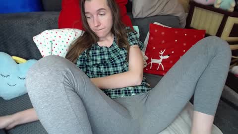 Snapshot of peaceduke chatting on December 2024 10:48:01 AM FOUNTAIN SQUIRT online show from December 2024 10:48:01 AM