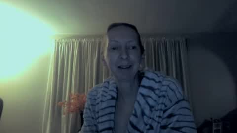 Snapshot of peacelovesexwine chatting on January 2026 11:19:01 PM Peace online show from January 2026 11:19:01 PM