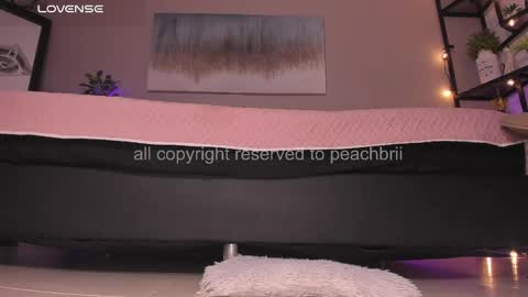 Snapshot of peachbrii chatting on May 2026 02:35:02 PM Briana online show from May 2026 02:35:02 PM