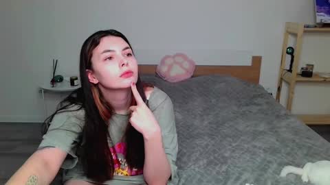 Peachy online show from March 2025 03:35:02 AM