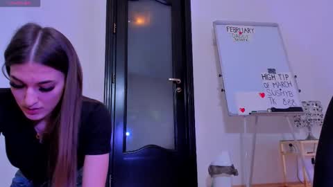 Snapshot of peanaughty chatting on March 2026 11:16:02 AM Kate online show from March 2026 11:16:02 AM