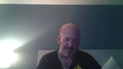 Snapshot of peanutbutterandjealous1 chatting on June 2026 08:52:02 PM peanutbutterandjealous1 online show from June 2026 08:52:02 PM