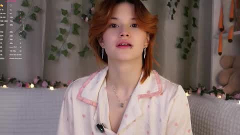 Lily online show from November 2025 12:10:01 AM