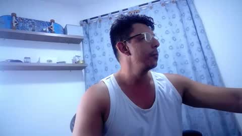 Snapshot of pedro_picapica chatting on January 2025 11:29:01 PM Pedro online show from January 2025 11:29:01 PM