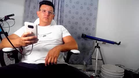 Snapshot of pedro_picapica chatting on September 2025 10:54:02 PM Pedro online show from September 2025 10:54:02 PM