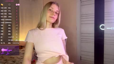 Mary online show from November 2025 03:22:01 PM