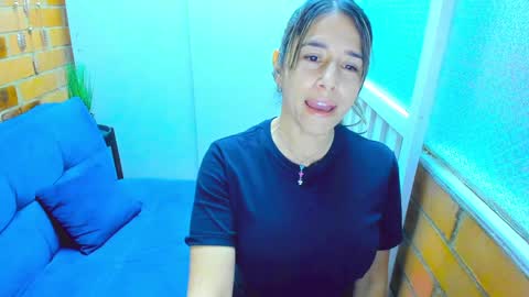 Penelope online show from December 2024 06:25:01 PM