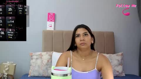 penelophe01 online show from January 2026 02:33:02 PM