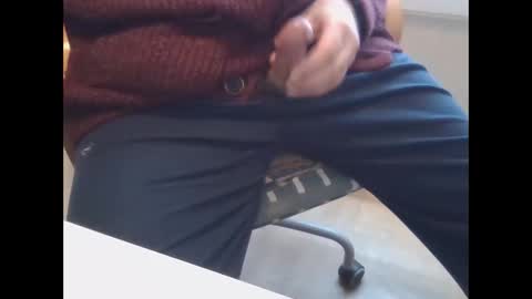 Snapshot of pepelojo chatting on February 2025 09:05:01 AM Pepe online show from February 2025 09:05:01 AM