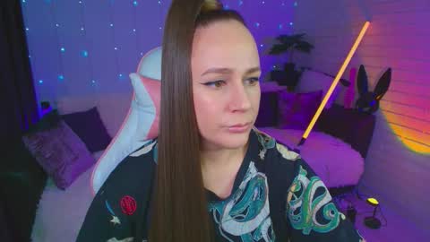 Dia  online show from October 2025 08:55:02 PM