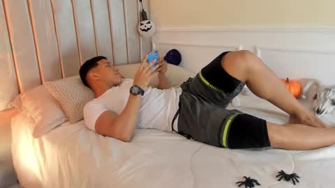 percy_god online show from October 2025 08:10:01 PM