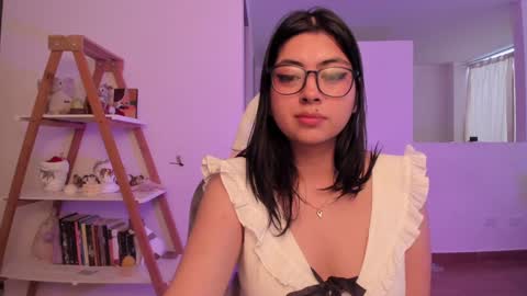 Sarah Ana Banana online show from February 2025 10:43:02 PM