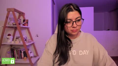 Sarah Ana Banana online show from February 2025 05:05:02 AM