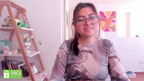 Sarah Ana Banana online show from September 2025 07:47:01 PM