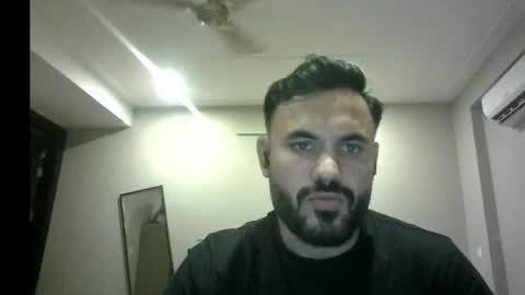 loving eyes online show from October 2025 06:01:01 PM