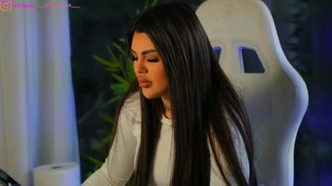 Dee online show from December 2024 08:34:02 AM