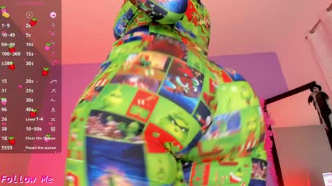 Perla online show from December 2024 09:26:01 PM