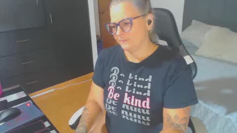 goloza online show from February 2025 01:02:02 AM