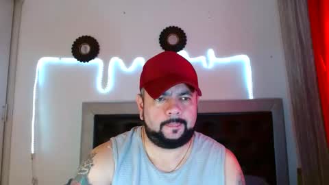 Snapshot of perverseveteranmanxxx chatting on October 2025 02:23:02 PM Carlos online show from October 2025 02:23:02 PM