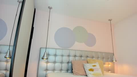 Lizza online show from January 2025 11:43:01 AM