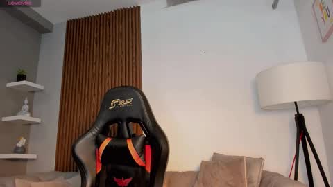 Lizza online show from September 2025 09:47:02 PM