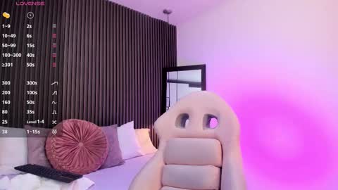 Lizza online show from September 2025 11:54:01 AM