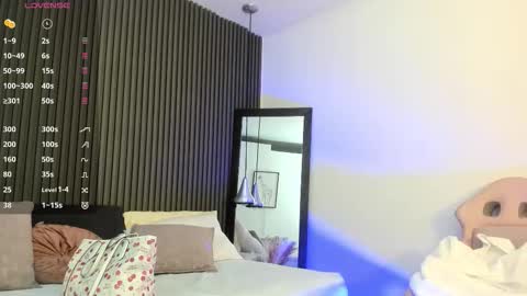 Lizza online show from September 2025 11:44:01 AM