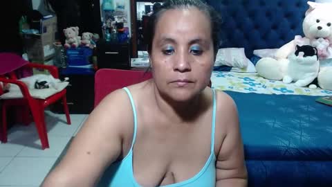 Snapshot of pervert_mommy_x chatting on December 2024 07:11:02 PM SAMY online show from December 2024 07:11:02 PM
