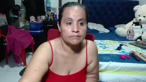 Snapshot of pervert_mommy_x chatting on December 2024 03:00:02 PM SAMY online show from December 2024 03:00:02 PM