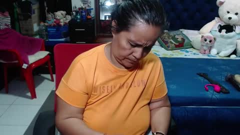 Snapshot of pervert_mommy_x chatting on December 2024 03:31:02 PM SAMY online show from December 2024 03:31:02 PM