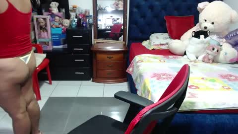 Snapshot of pervert_mommy_x chatting on January 2025 09:29:01 AM SAMY online show from January 2025 09:29:01 AM