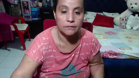 Snapshot of pervert_mommy_x chatting on January 2025 09:25:02 AM SAMY online show from January 2025 09:25:02 AM