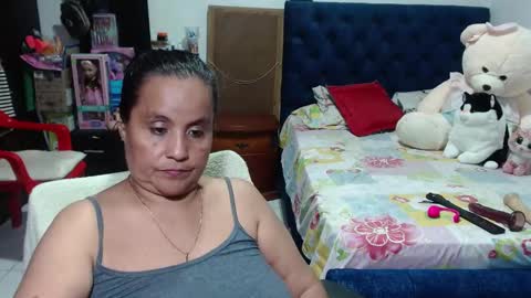 Snapshot of pervert_mommy_x chatting on February 2025 12:28:01 PM SAMY online show from February 2025 12:28:01 PM