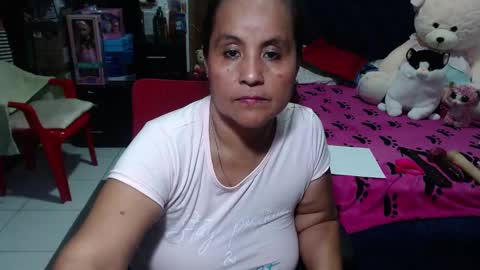 Snapshot of pervert_mommy_x chatting on February 2025 01:30:02 PM SAMY online show from February 2025 01:30:02 PM