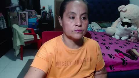 Snapshot of pervert_mommy_x chatting on February 2025 09:20:02 AM SAMY online show from February 2025 09:20:02 AM