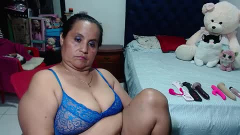 Snapshot of pervert_mommy_x chatting on March 2025 12:56:02 PM SAMY online show from March 2025 12:56:02 PM