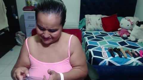 Snapshot of pervert_mommy_x chatting on October 2025 10:47:02 AM SAMY online show from October 2025 10:47:02 AM