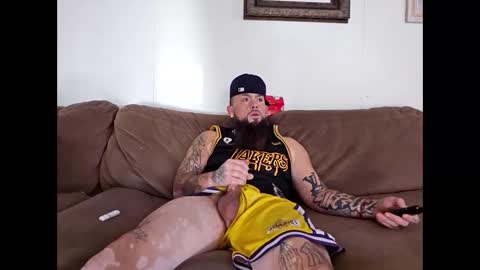 AKA perverted Step Daddy online show from December 2024 03:33:02 PM