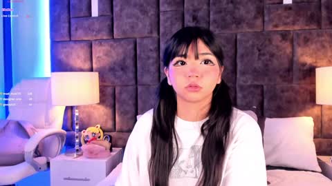 Snapshot of petit_rosseowo chatting on December 2024 09:50:01 PM Im Rosse but u can call me Rossie or Rosita . online show from December 2024 09:50:01 PM