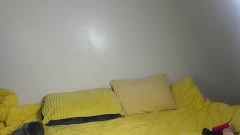 Anya online show from November 2025 10:11:02 PM