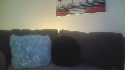 petite treat  online show from February 2025 06:33:02 AM