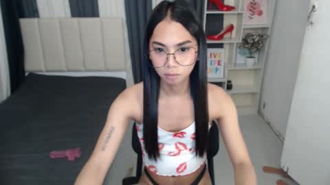 Yukie online show from October 2025 06:58:02 AM