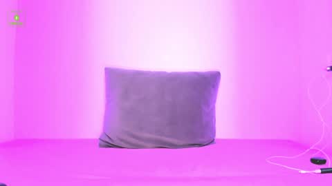 Charlize XL online show from January 2025 11:55:01 PM