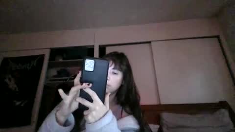 Snapshot of petitedoll30 chatting on December 2024 12:30:02 AM Petitedoll30 online show from December 2024 12:30:02 AM