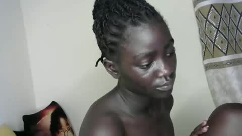 petitte_gyaal online show from November 2025 05:09:01 PM