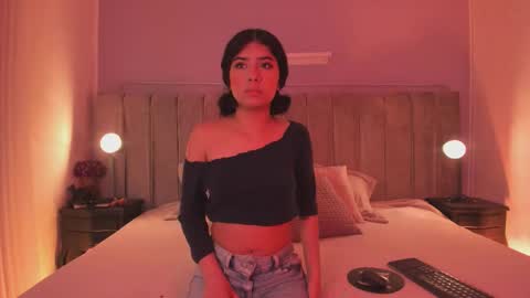 peytonn_monroe online show from September 2025 12:21:02 PM